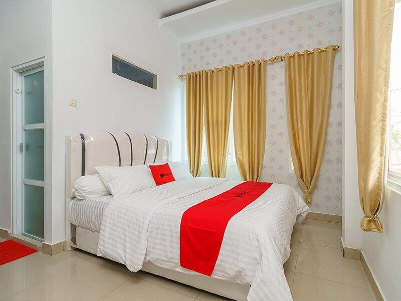 Reddoorz Syariah Near Simpang Sekip Guest house